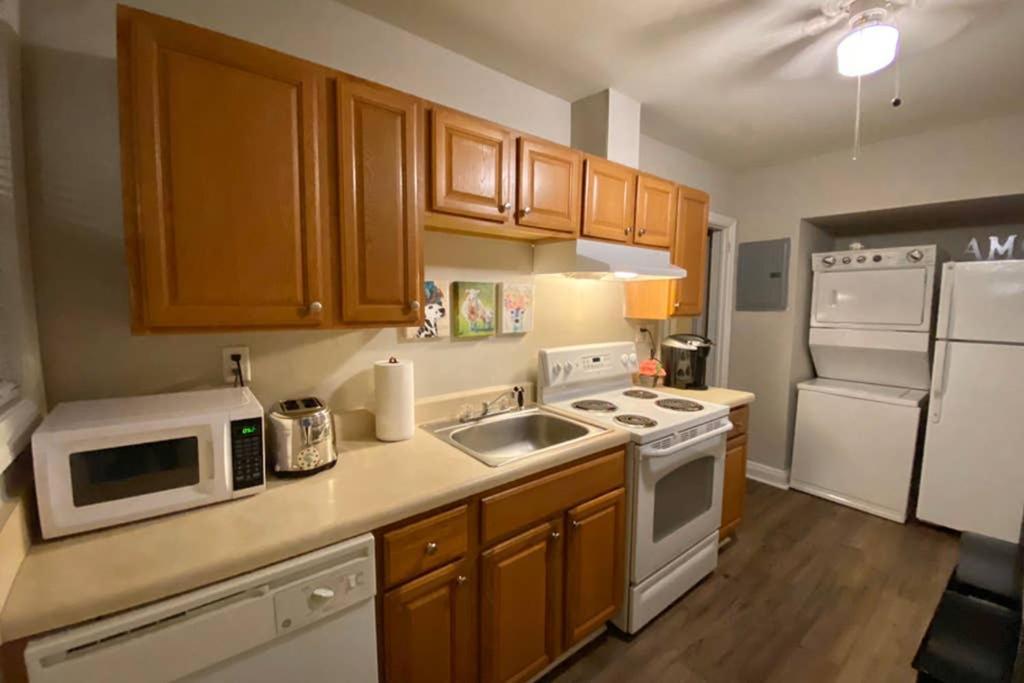 Darling Cottage In University Park ローリー エクステリア 写真
