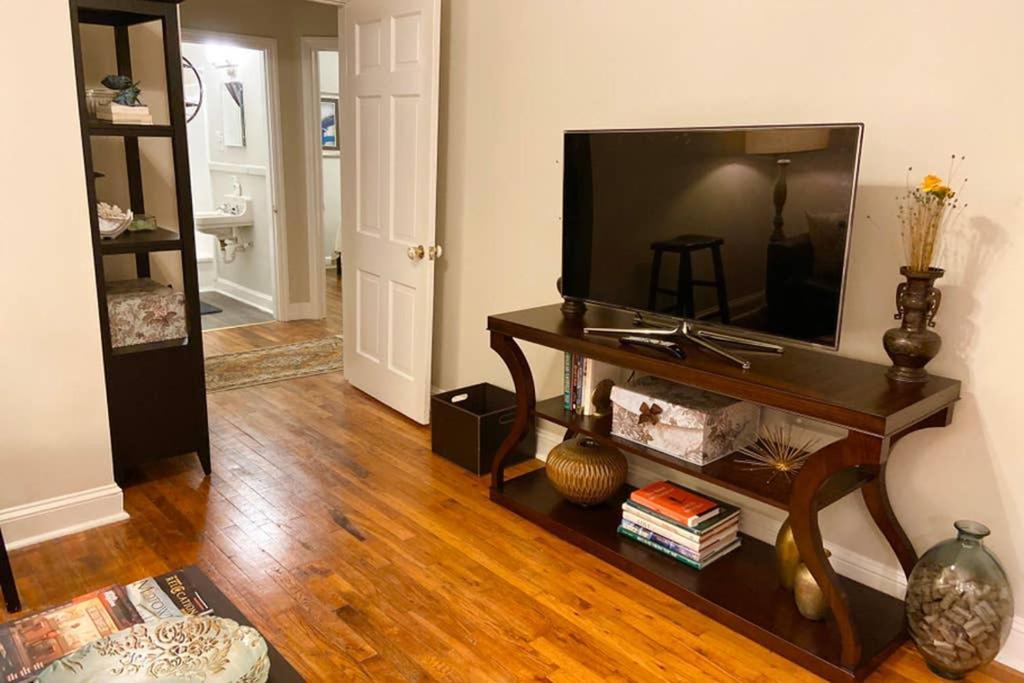 Darling Cottage In University Park ローリー エクステリア 写真